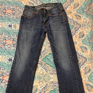28/30 Slim Straight Jeans - American Eagle